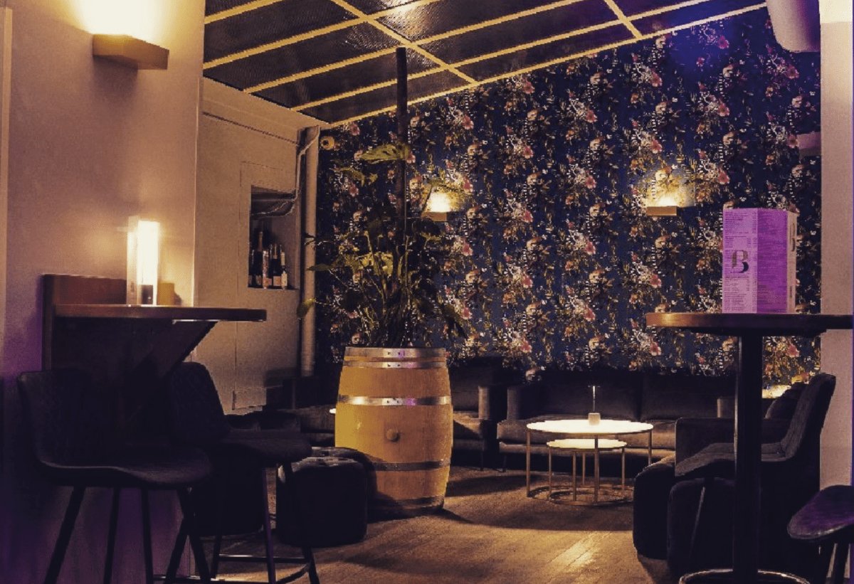 Bücheli Cafe Bar Lounge - Image 4