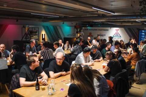 Erupt Lounge - Image 4